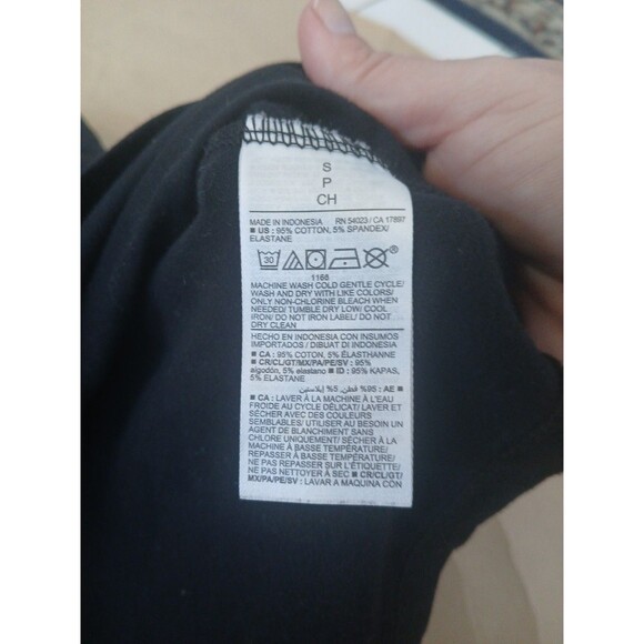 Old Navy First Layer Tank Top Womens S Black Minimalist Basic - Picture 5 of 6